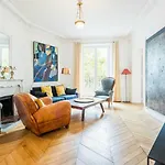 Private Apartment - Eiffel Tower - Ecole Militaire