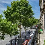 Private Apartment - Eiffel Tower - Ecole Militaire