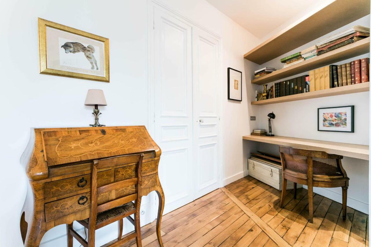 Private Apartment - Eiffel Tower - Ecole Militaire *